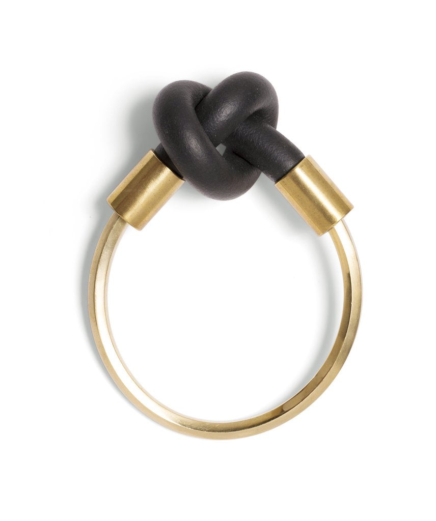 ILONI / HEXAGON BANGLE BLACK