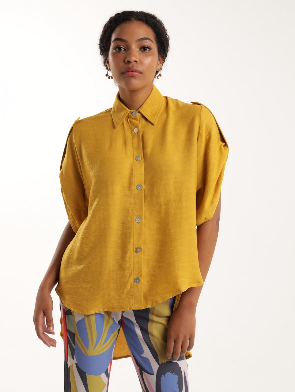 TAB DETAIL TOP / AMBER