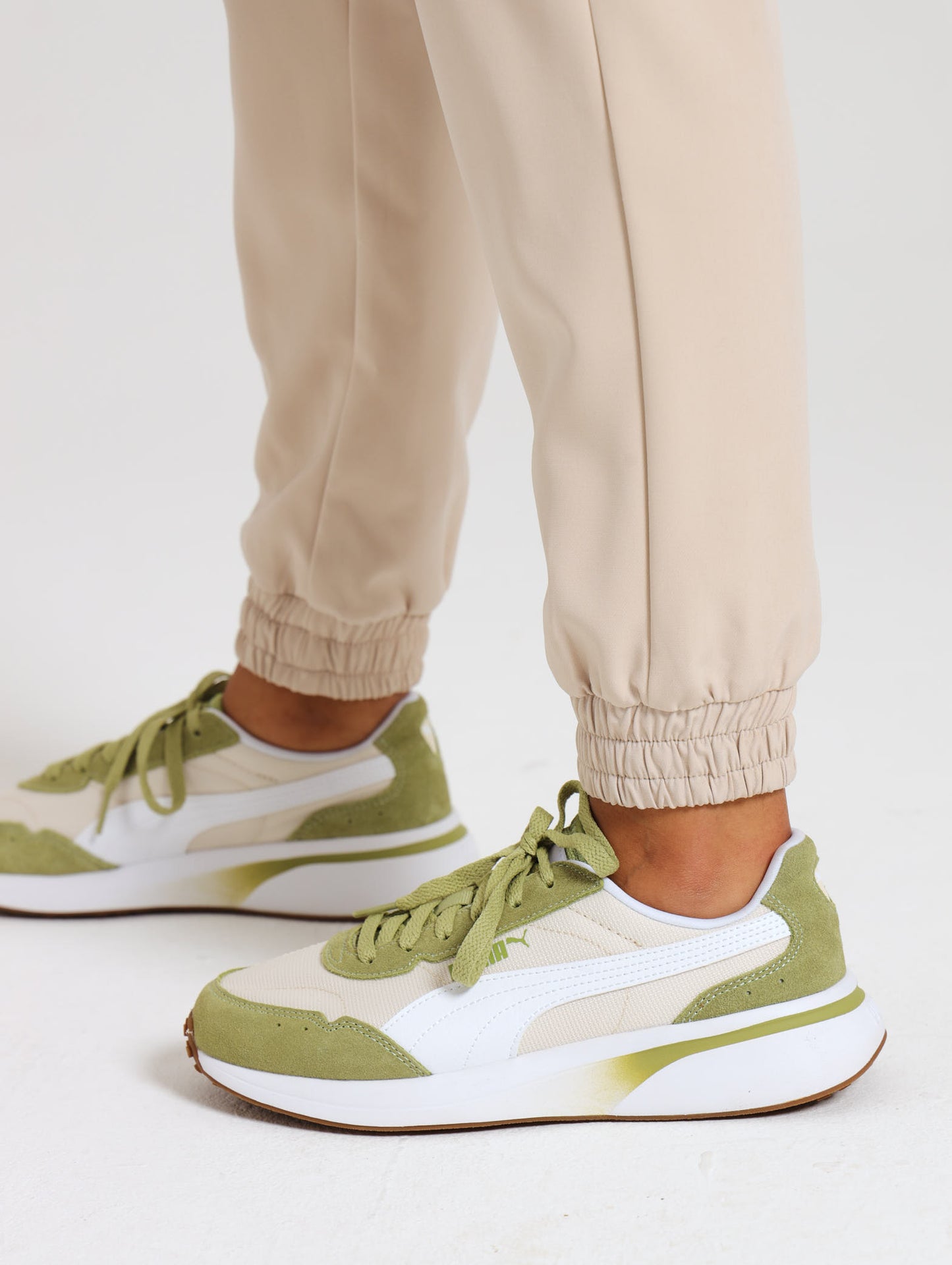 RELAXED JOGGERS / OATMEAL