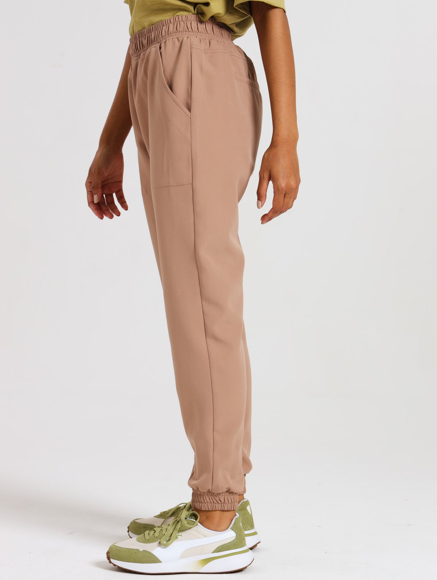 RELAXED JOGGERS / MOCCA