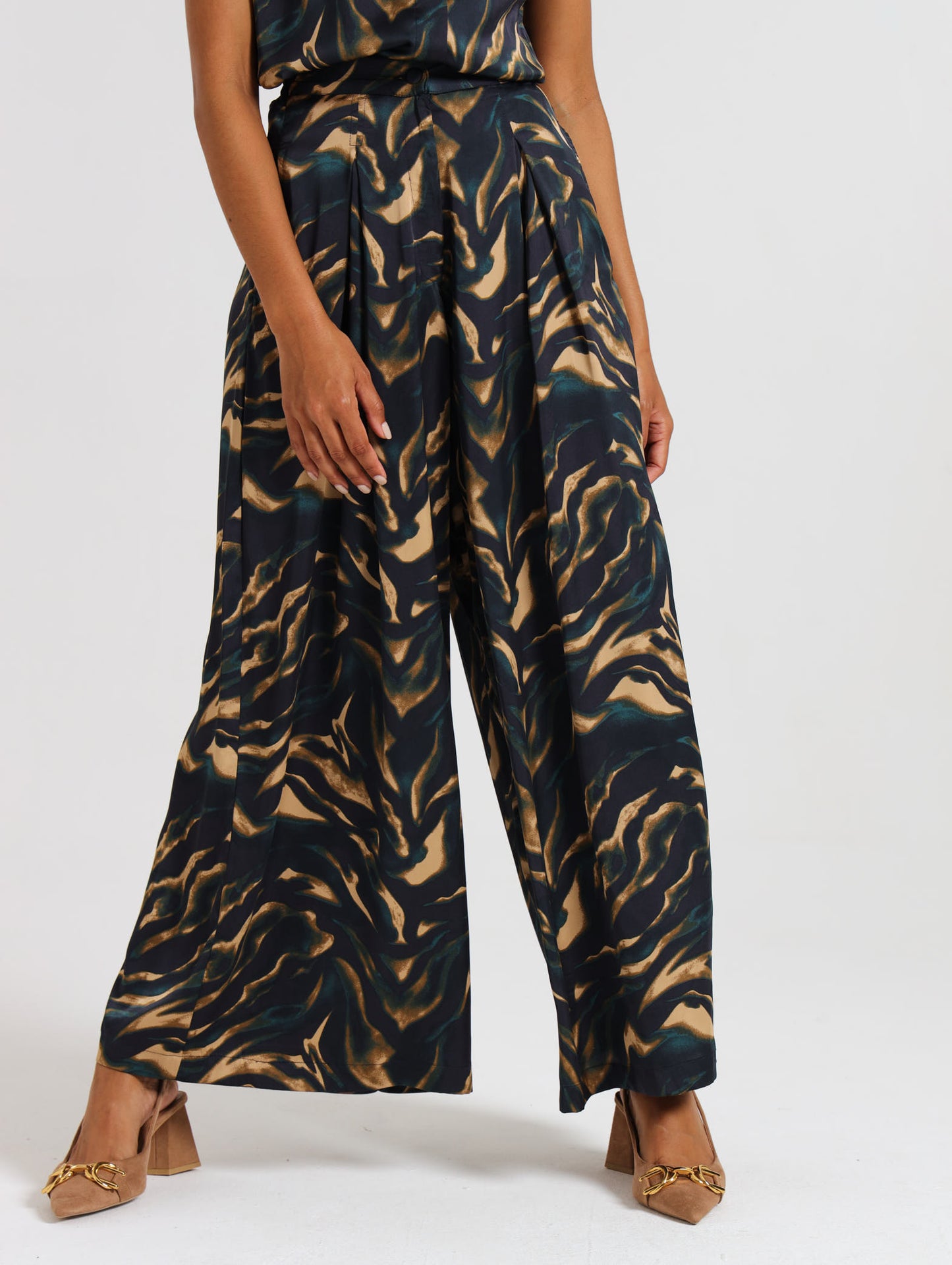 PLEAT DETAIL PALAZZO / TEAL TIGER