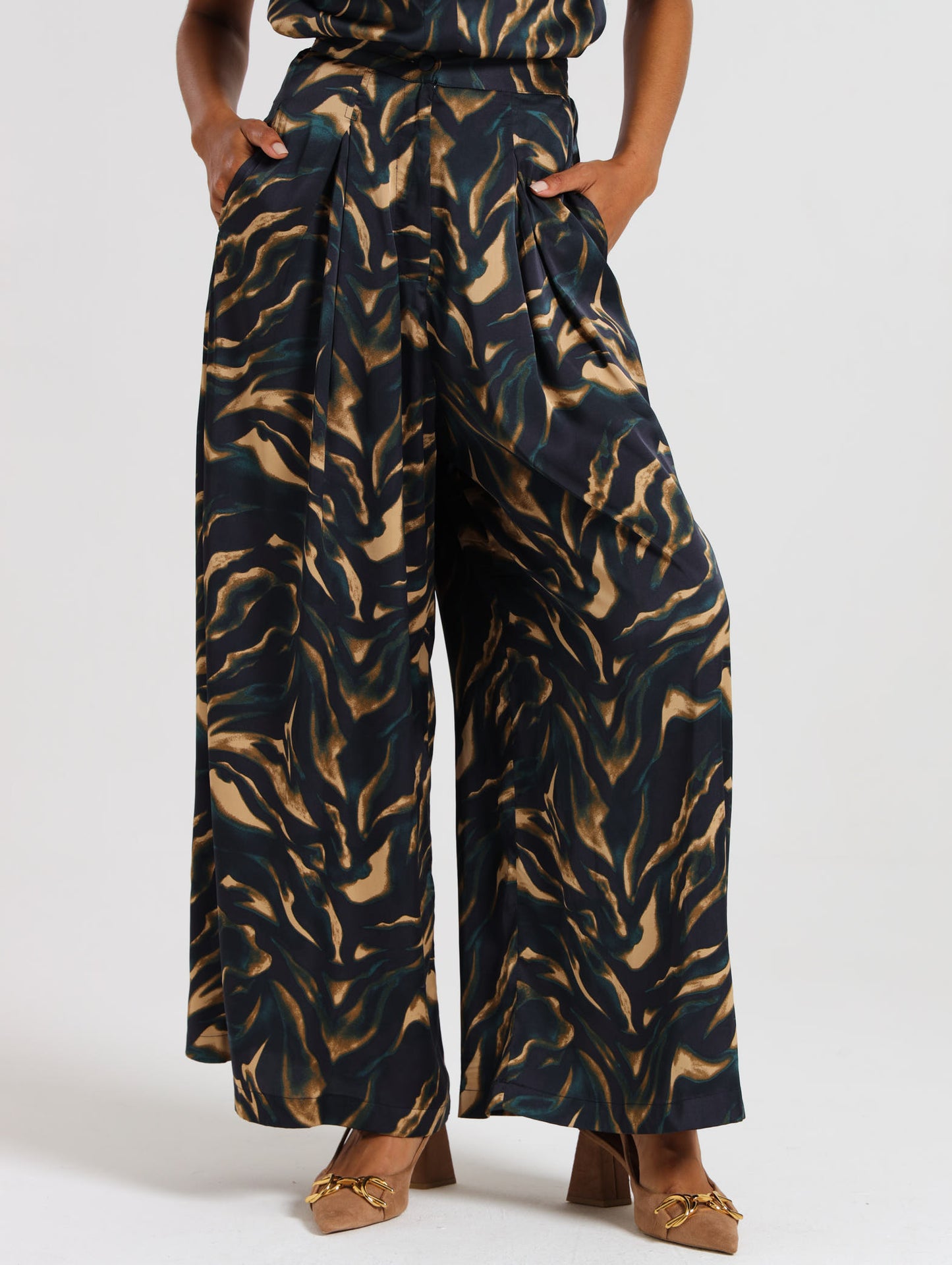 PLEAT DETAIL PALAZZO / TEAL TIGER