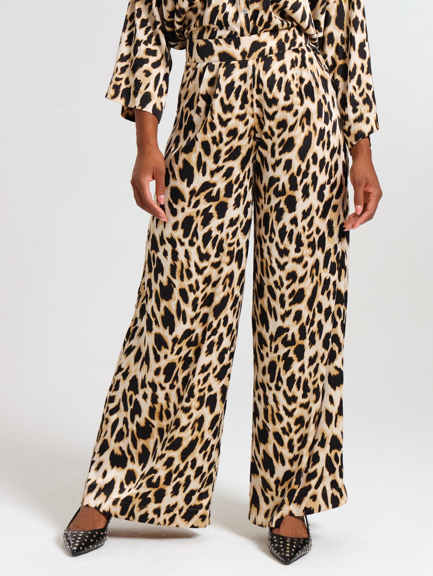 THE RESORT PALAZZO / SAVANNA LEOPARD