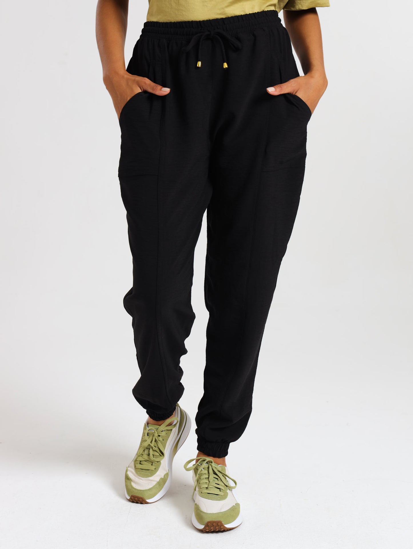 JOGGERS / MIDNIGHT