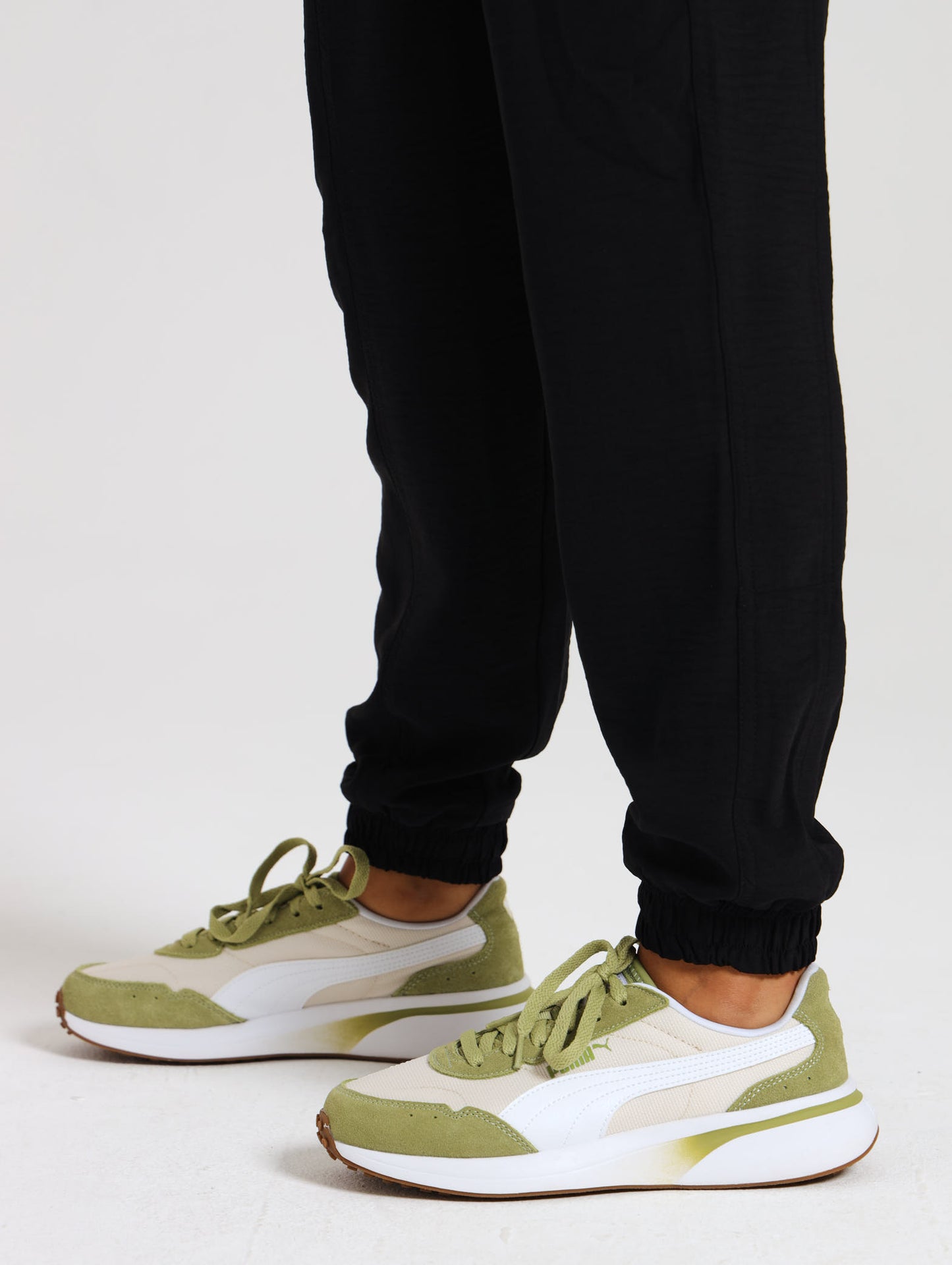 JOGGERS / MIDNIGHT
