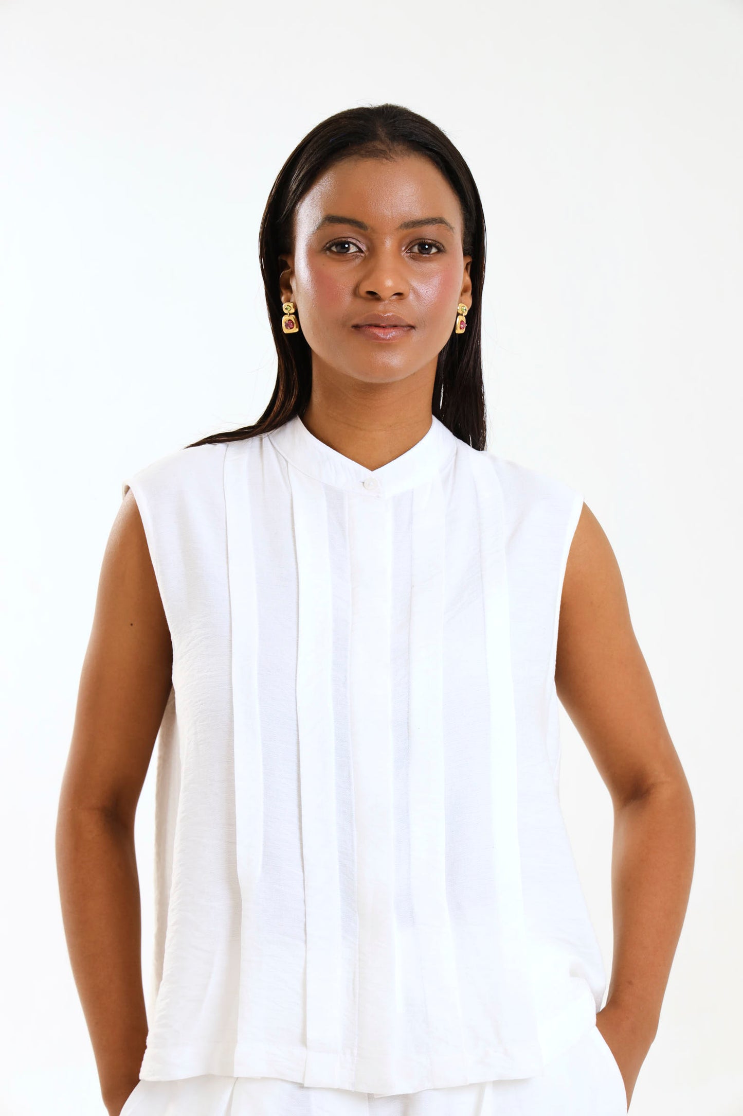 PLEATED TANK / CRYPTO WHITE
