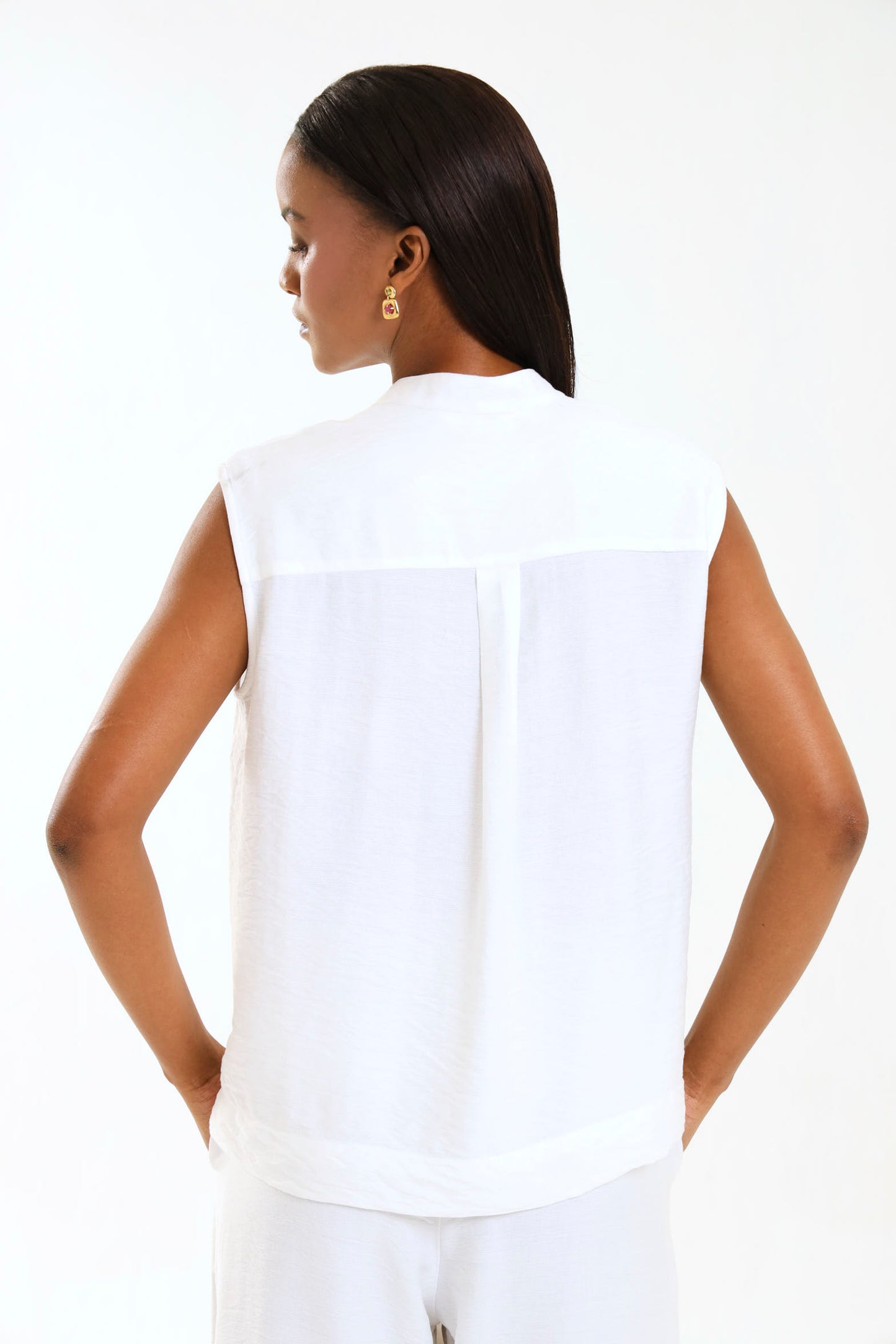 PLEATED TANK / CRYPTO WHITE