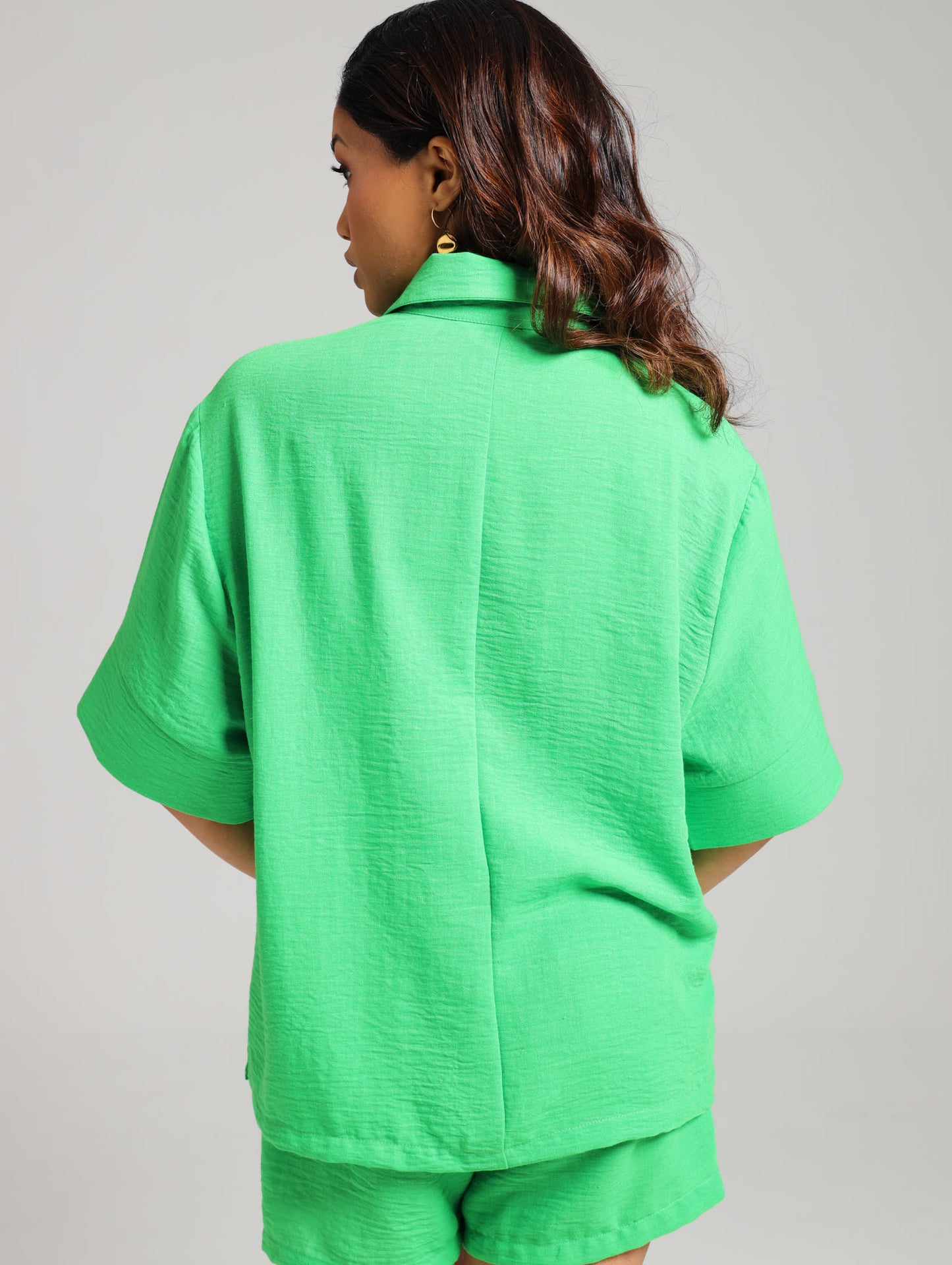 BOXY BOYFRIEND TOP / APPLE GREEN