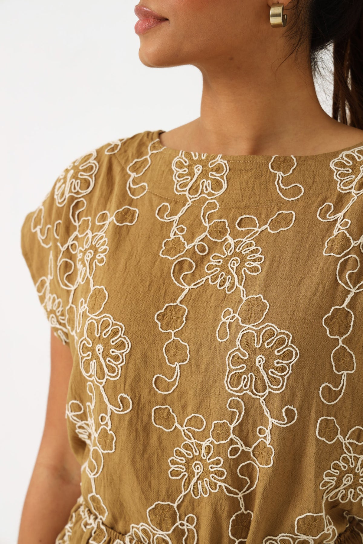 BOX TOP / ROPE FLORAL