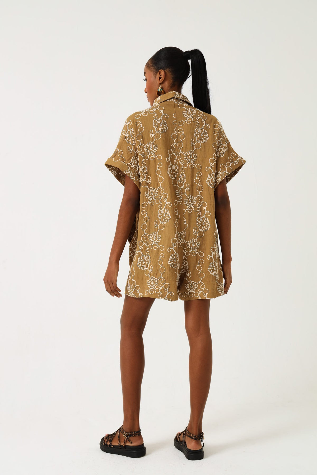 BOXY JUMPSUIT / ROPE FLORAL