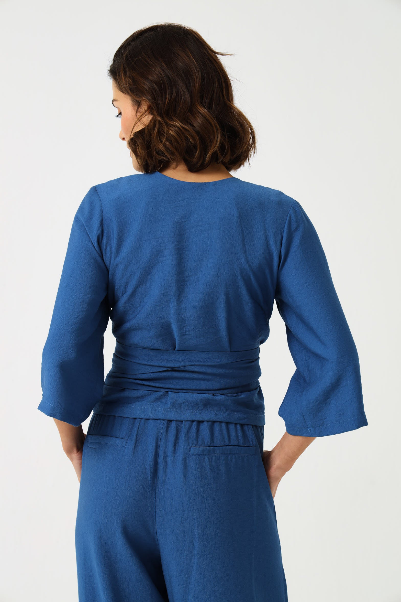 CROPPED WRAP TOP / DEJA BLUE
