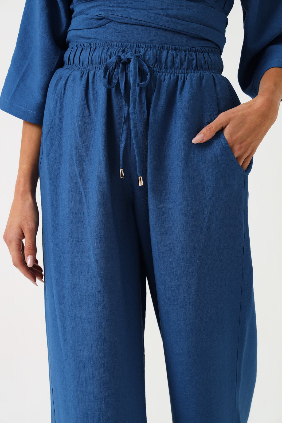 CUFFED DRAWSTRING PANTS / DEJA BLUE