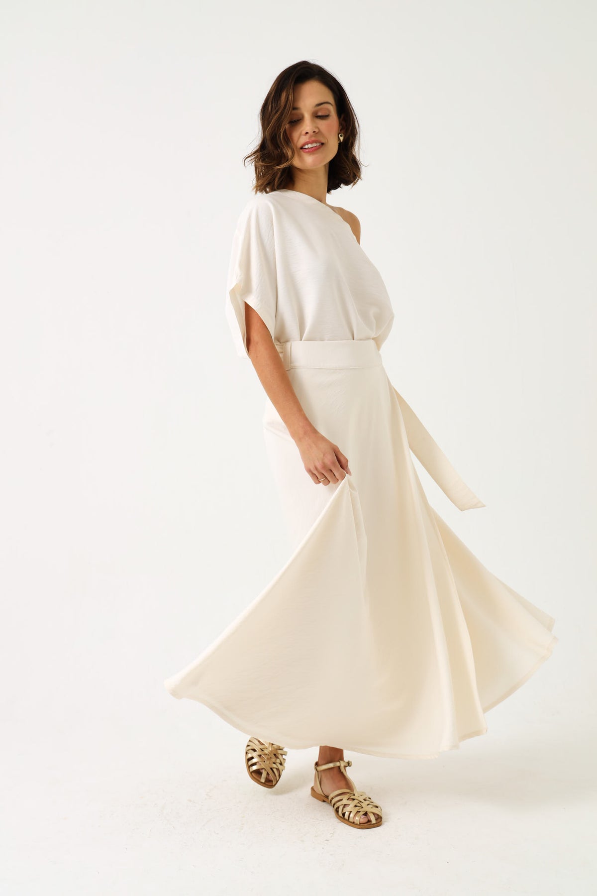OTS BATWING / IVORY