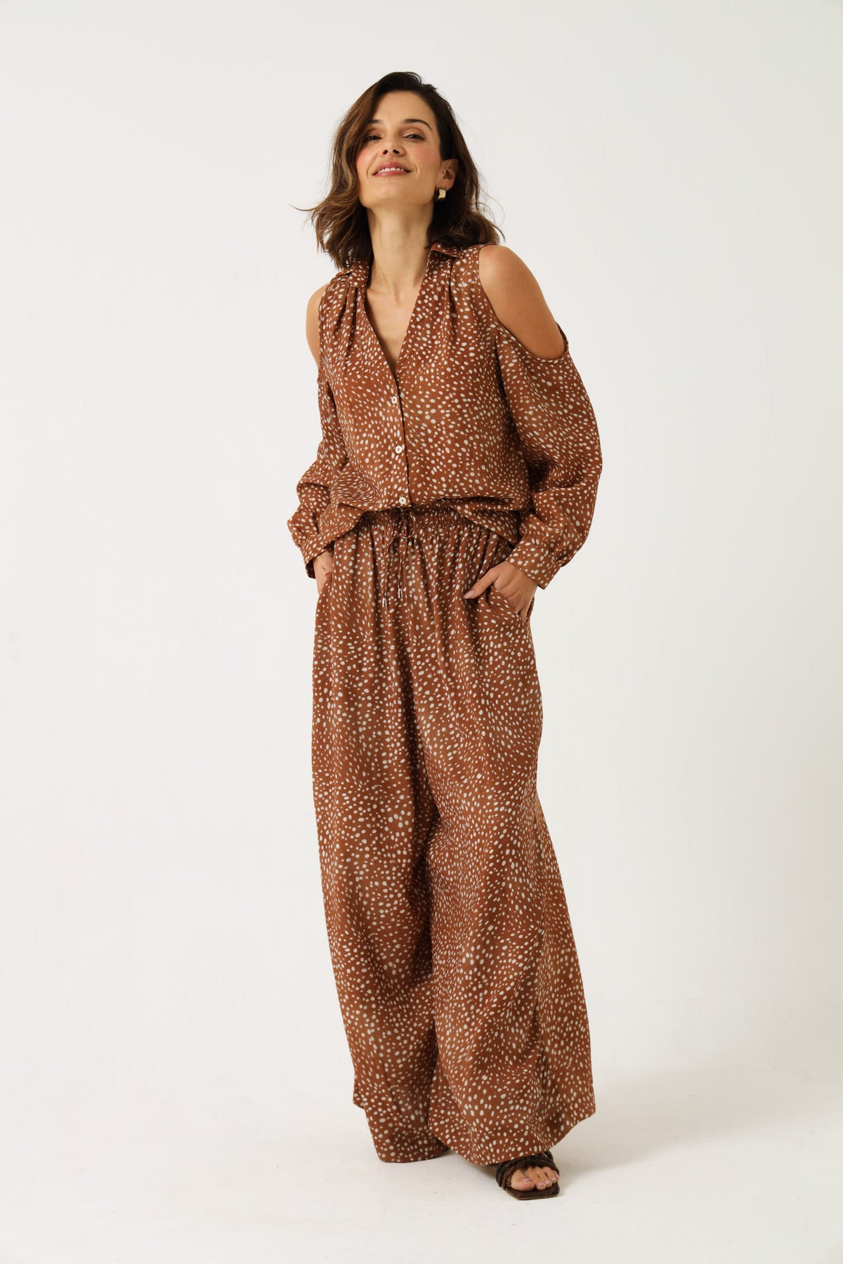 COLD SHOULDER TOP / TERRA WILD