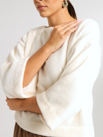 LONGSLEEVE BOX TOP / IVORY FAUX FUR