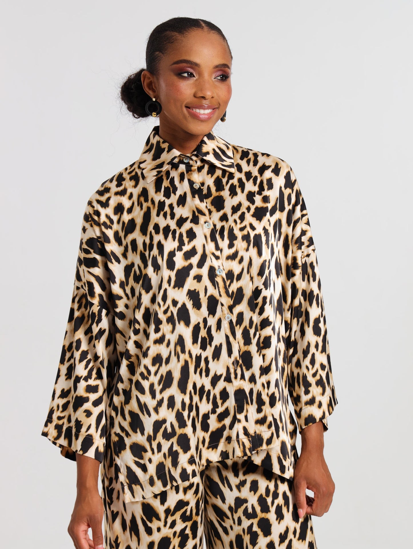 L/S HI-LO TOP / SAVANNA LEOPARD
