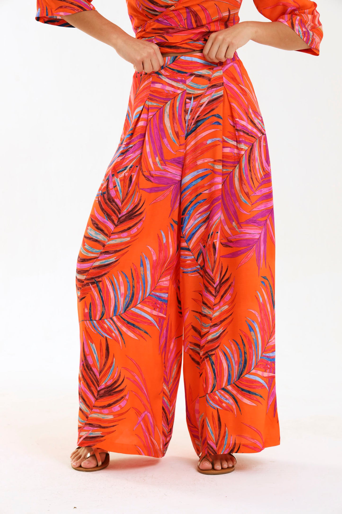 PLEAT PALAZZO / TANGERINE PALMA