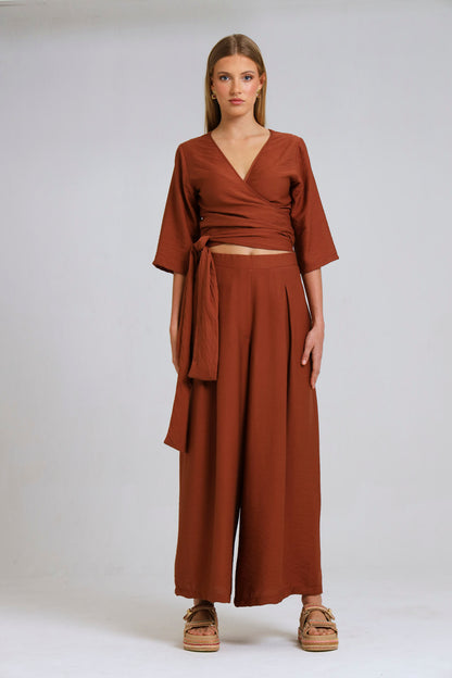 PLEAT PALAZZO / CRYPTO MOCCA