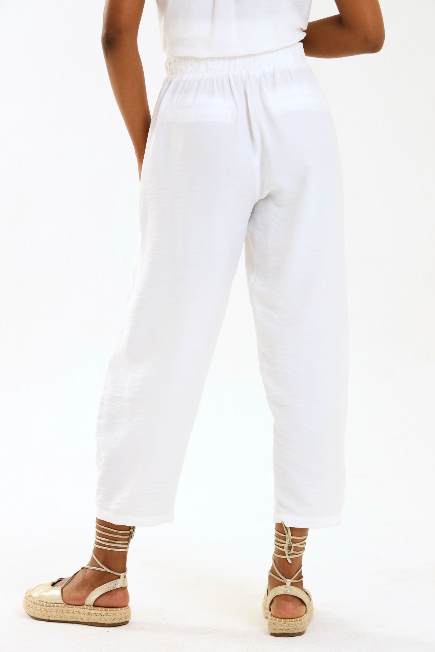 BARREL PLEATED PANTS / CRYPTO WHITE
