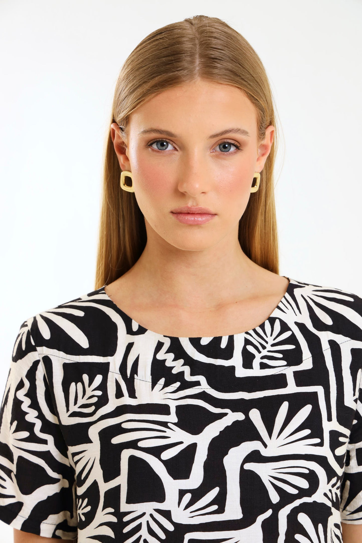 THE SHIFT / MONO FLORA