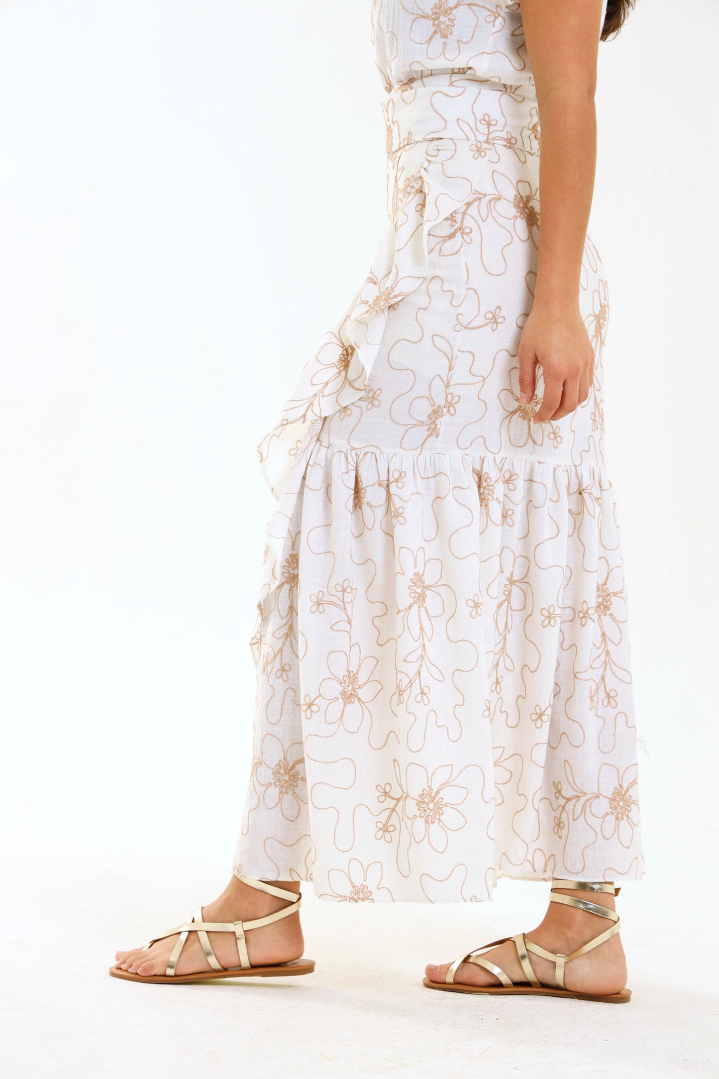 RUFFLE WRAP SKIRT / IVORY BOTANICA
