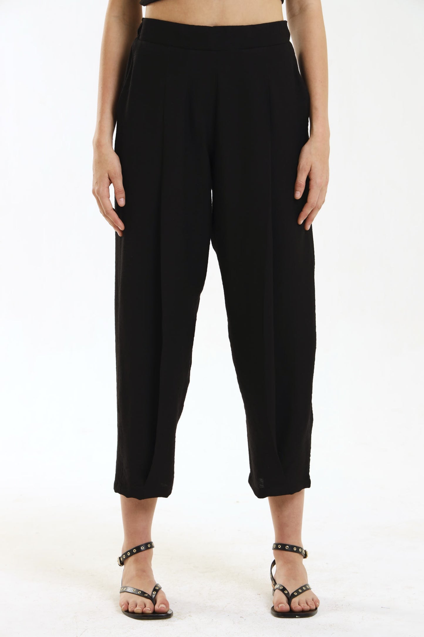 BARREL PLEATED PANTS / EBONY