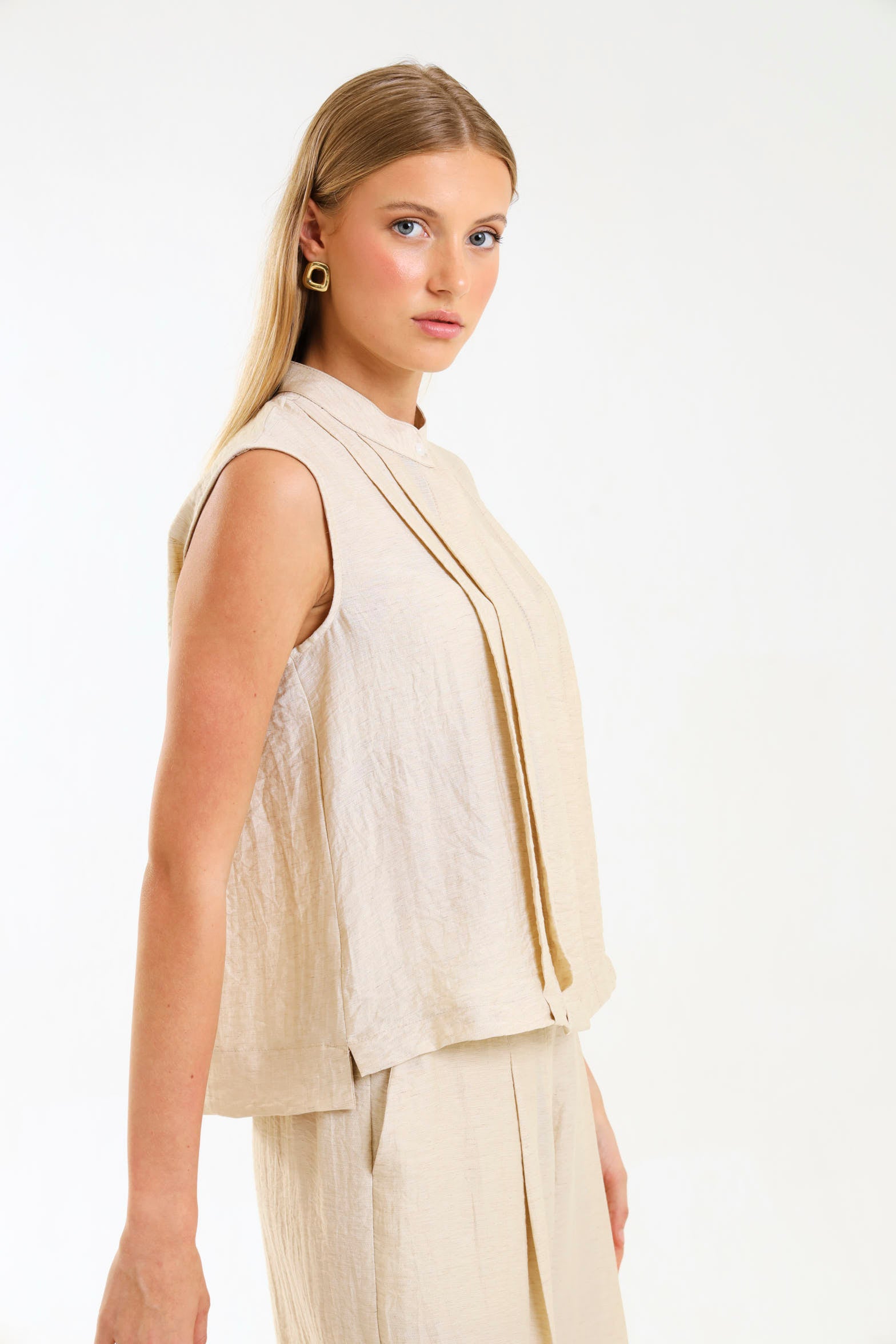 PLEATED TANK / NATURAL – MUZE