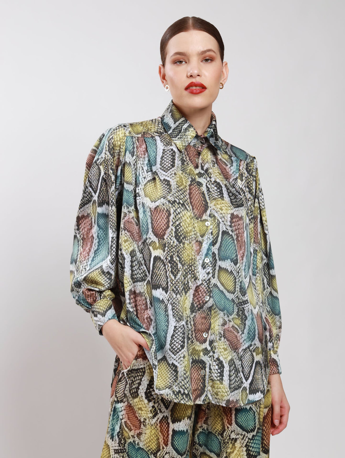 OS BOYFRIEND TOP / TRI-COLOUR SNAKESKIN