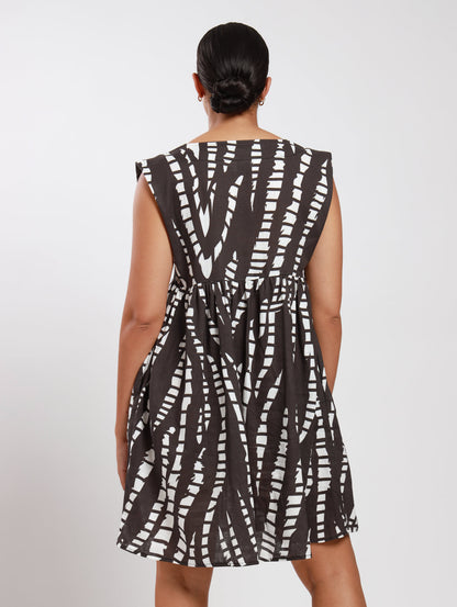 BOXY MIDI DRESS / B&W ABSTRACT