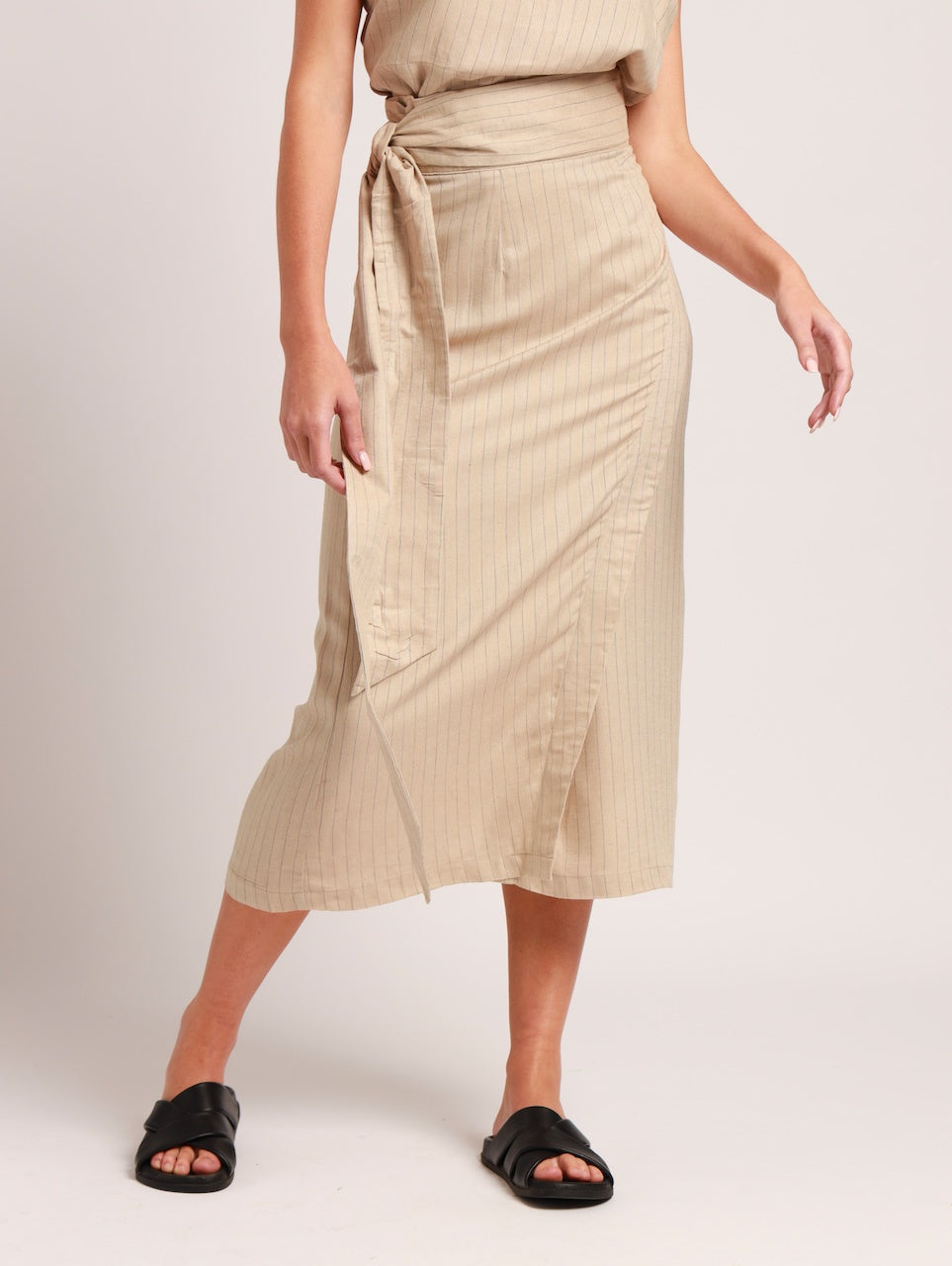 WRAP SKIRT / NATURAL HERRINGBONE