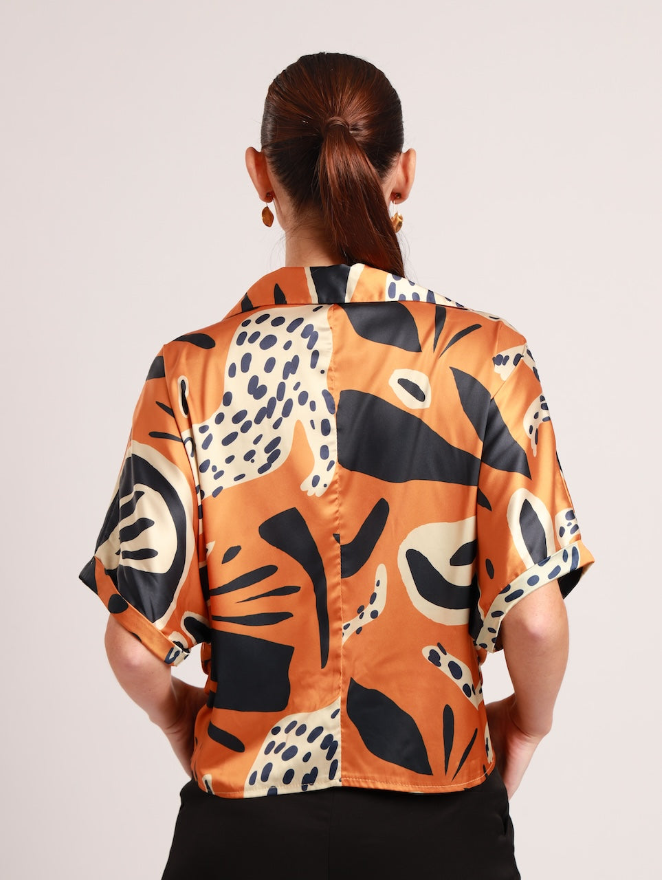 CROPPED BATWING TOP / WILD CAT