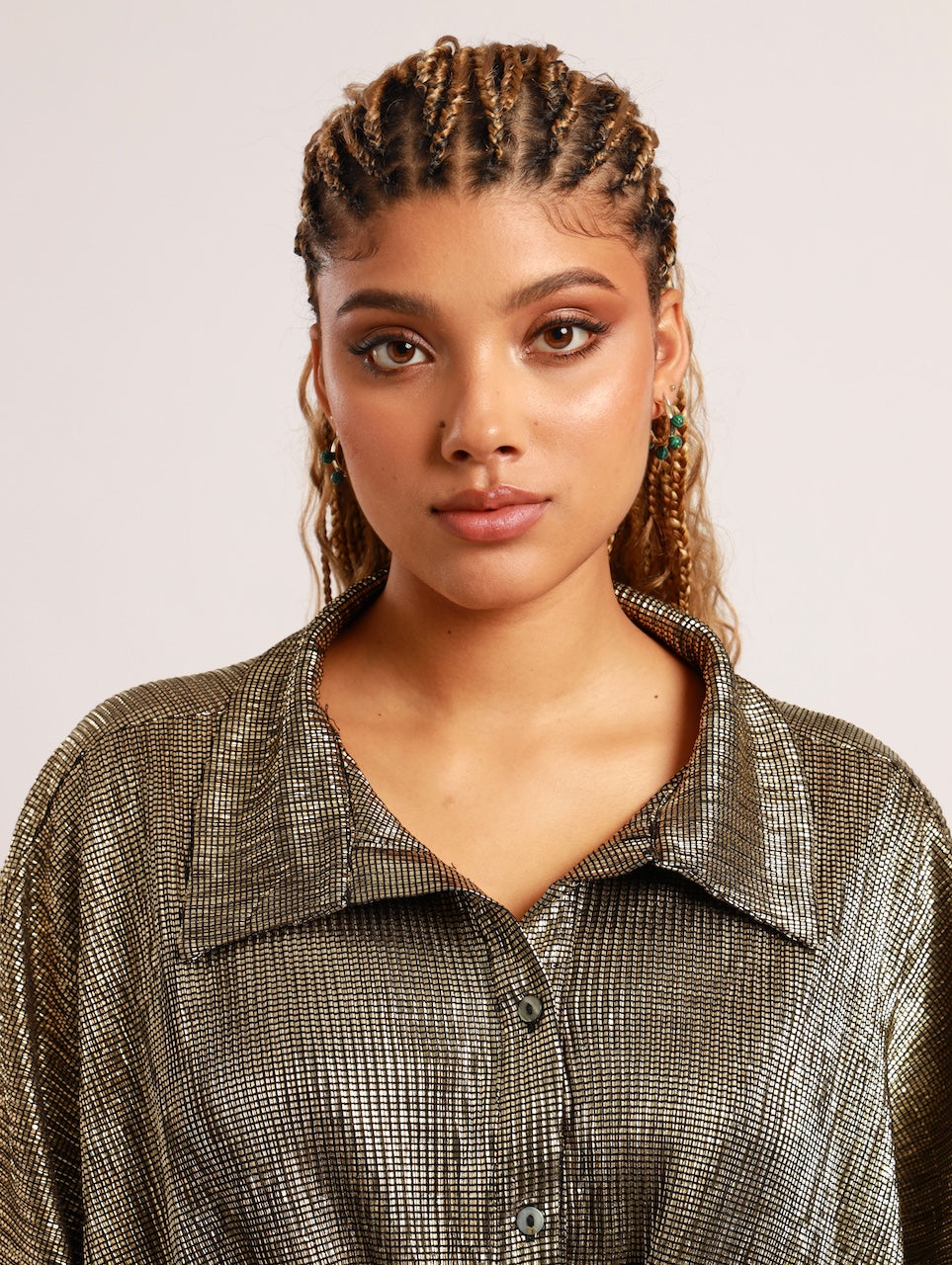CROPPED BATWING TOP / GOLD STUD FOIL