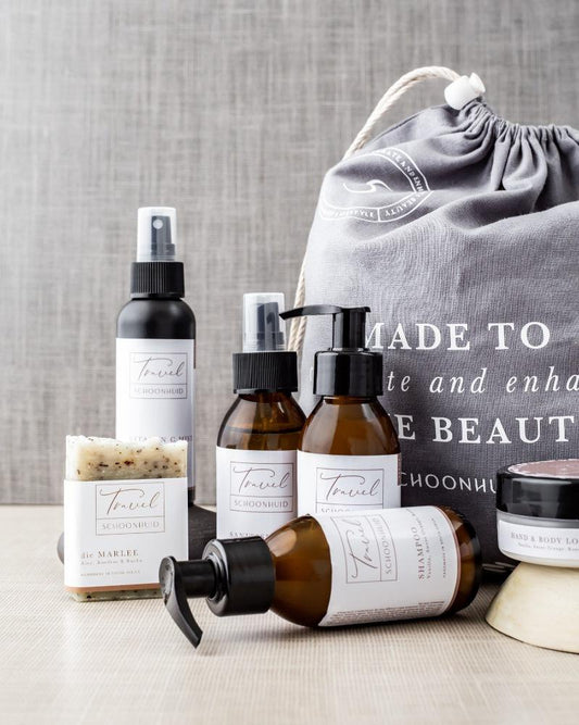 SCHOONHUID / TRAVEL KIT